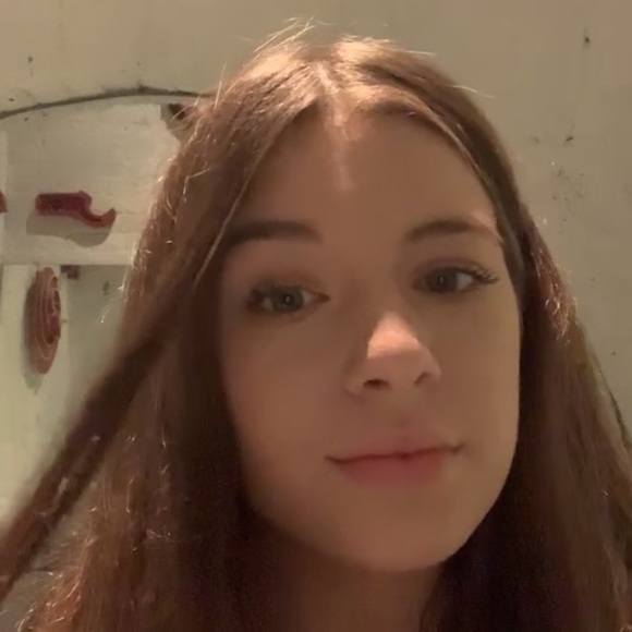 Meet your Posher, Rose - Picture 1 of 8